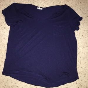blue t shirt